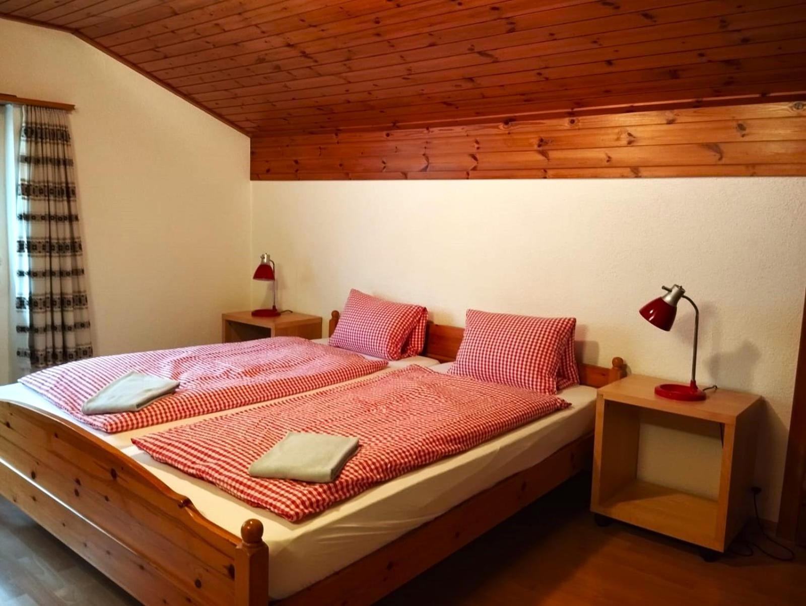 Hotel Weisses Kreuz Brienz  Pokój zdjęcie