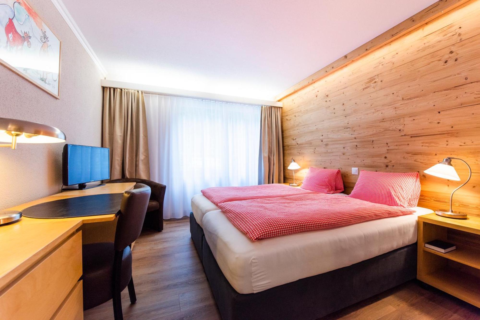 Hotel Weisses Kreuz Brienz  Zewnętrze zdjęcie